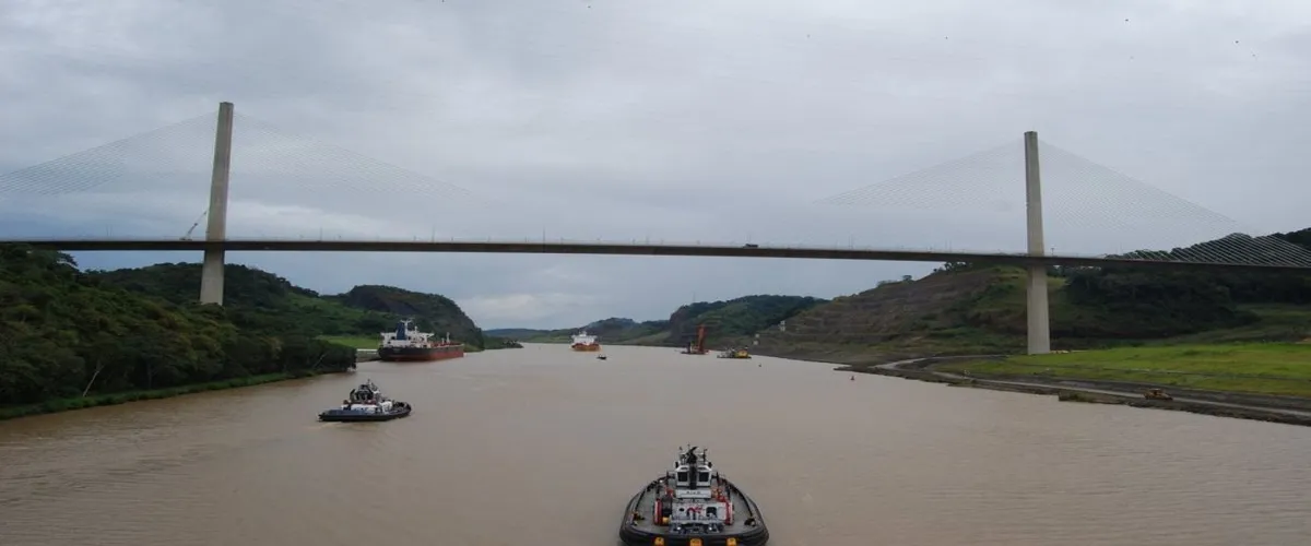 Foto 5 Centennial Bridge